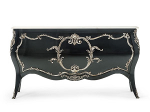 Комод из массива дерева