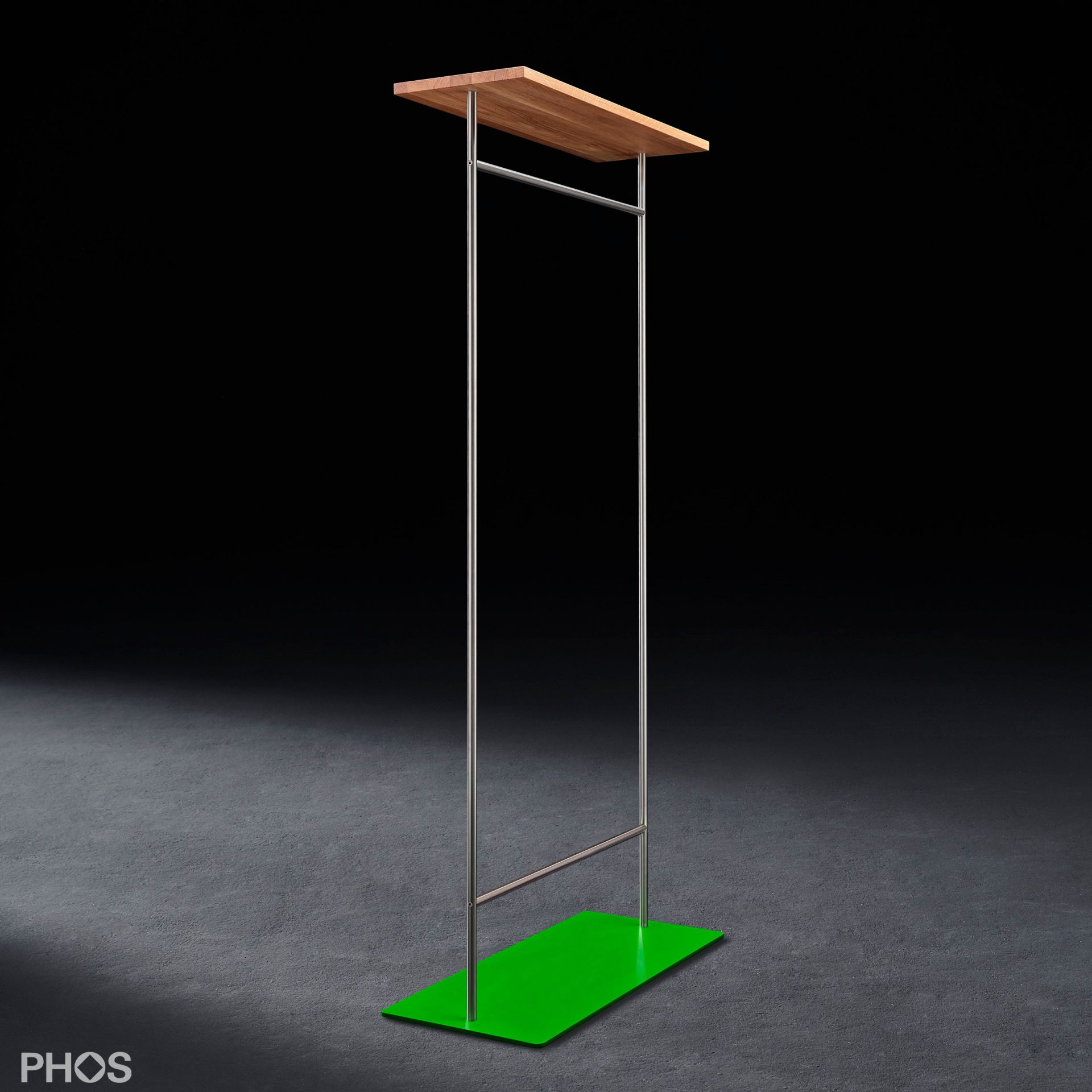 GST2-Eiche-BPGr Двойной шкаф с гладкой штангой для одежды и полкой из дуба, основание: зеленое. PHOS 