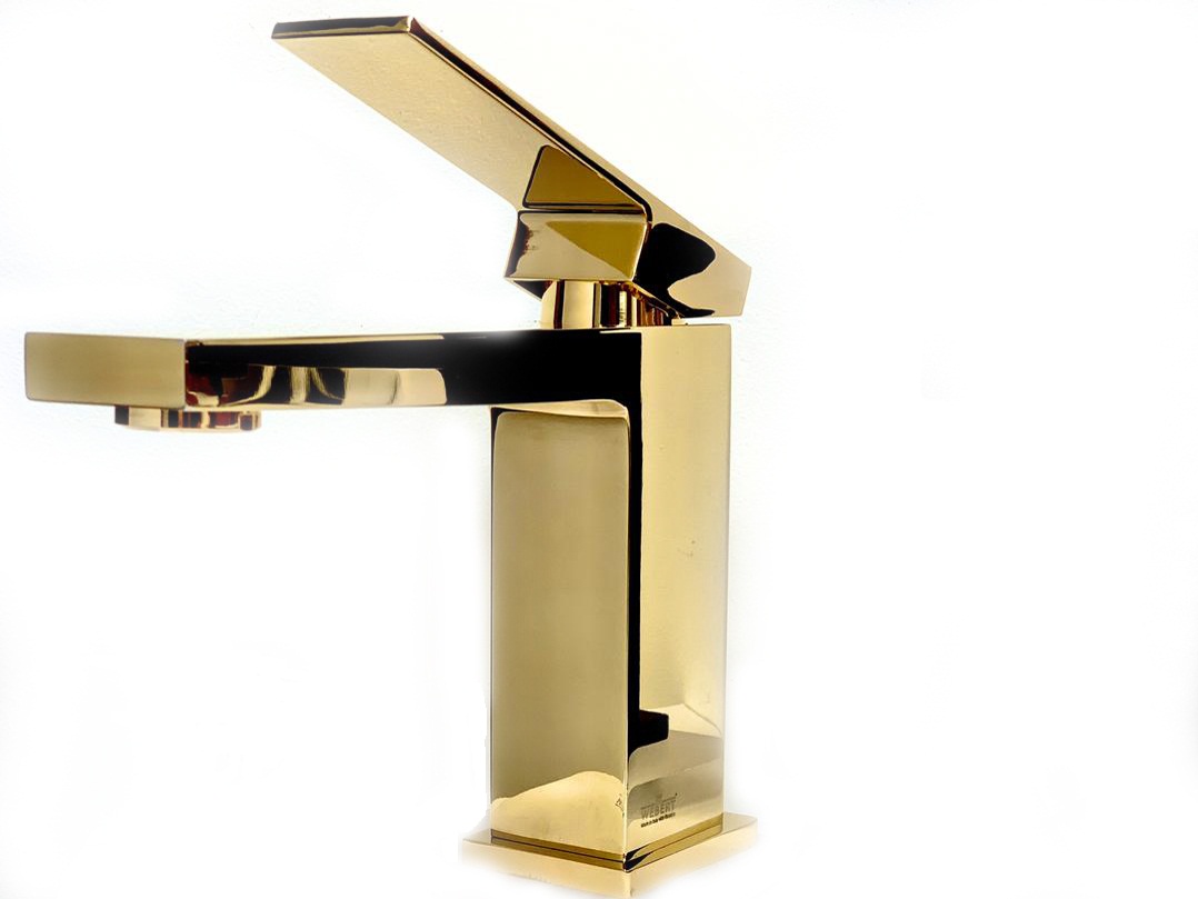 PE830102010 Смеситель для раковины , золото Webert Pegaso