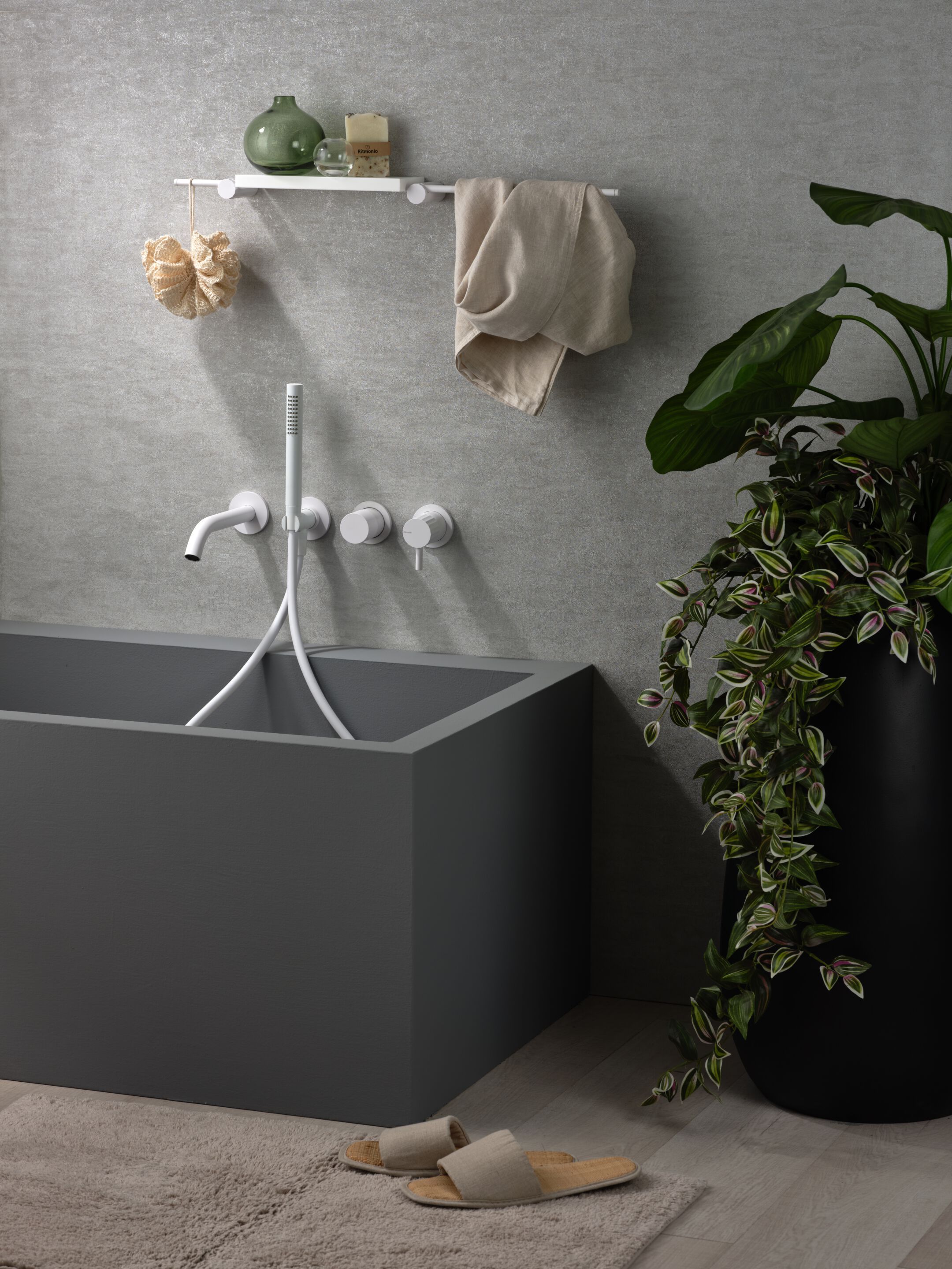 Однорычажный смеситель для ванны с ручным душем Ritmonio диаметр 35 отпечатков пальцев ARCH-00028025 - Вид №1