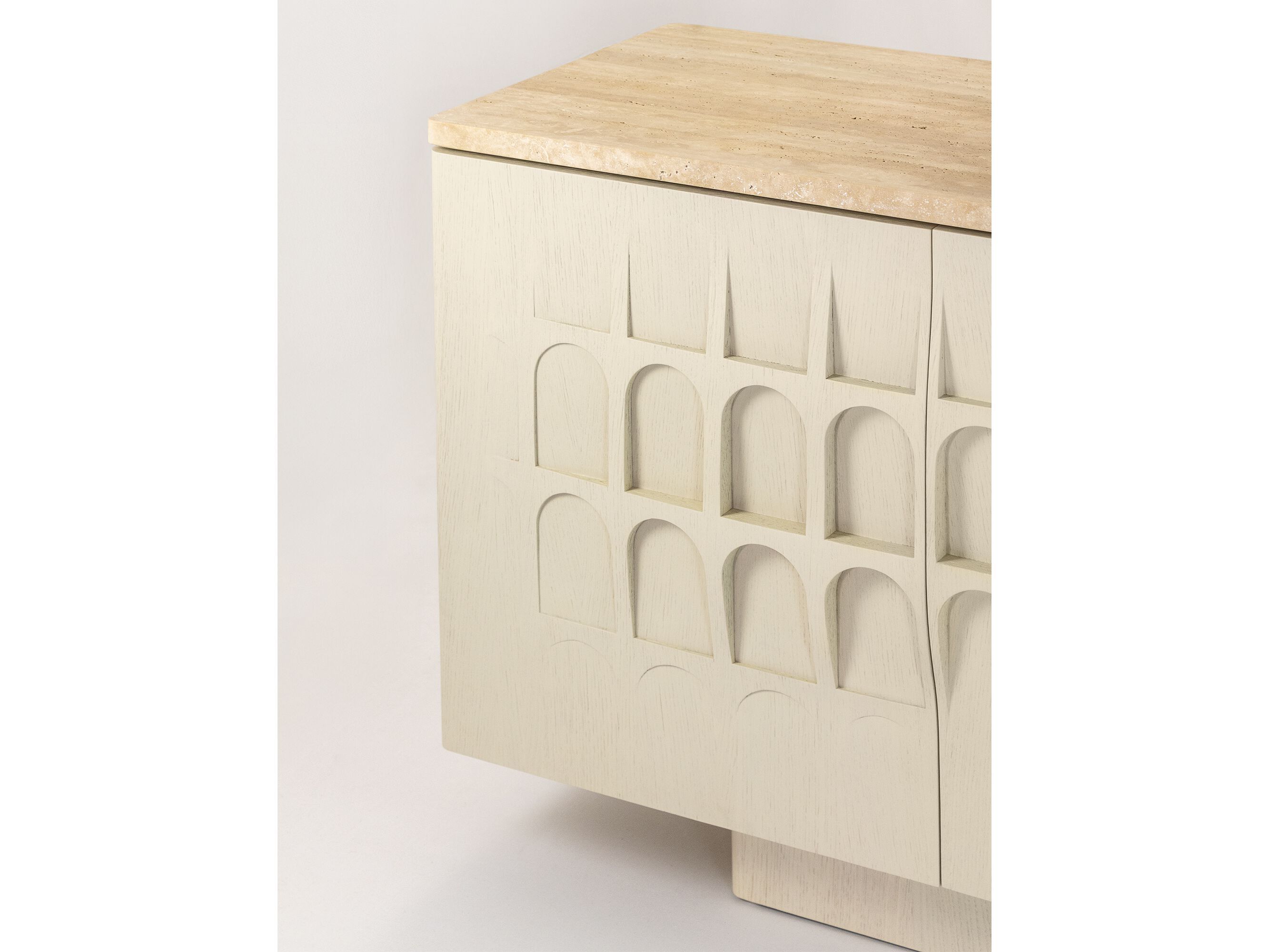 Деревянный шкаф с распашными дверями JOSÉ LEITE DE CASTRO POMPEIA ARCH-00033143 - Вид №2