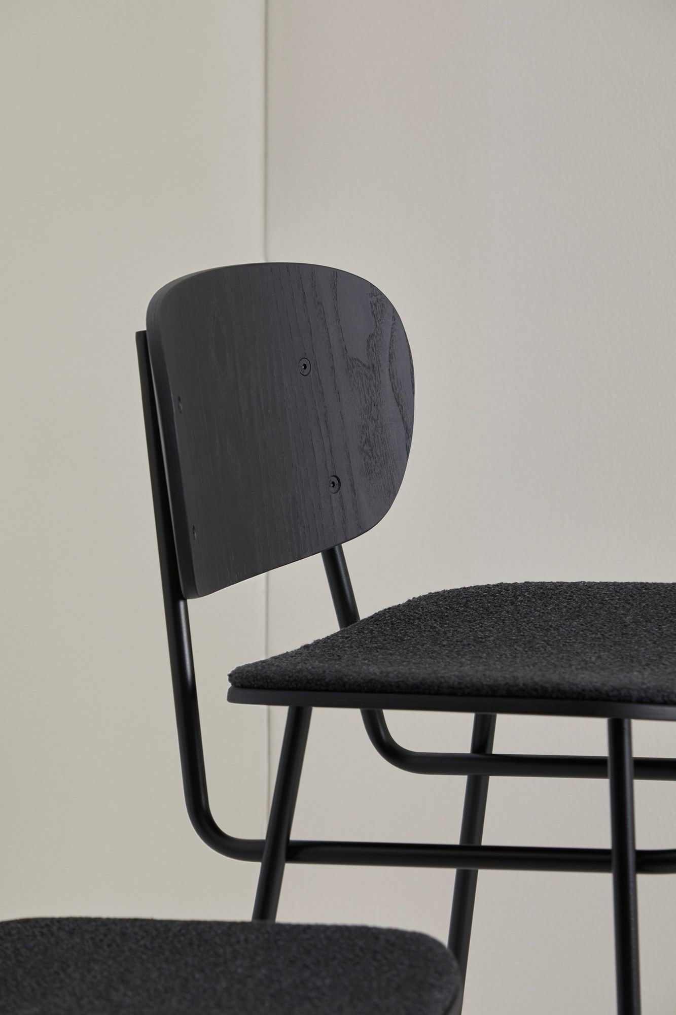 Высокий стул из ясеня с мягким сиденьем Blasco&Vila Fosca ARCH-00017353 - Вид №9