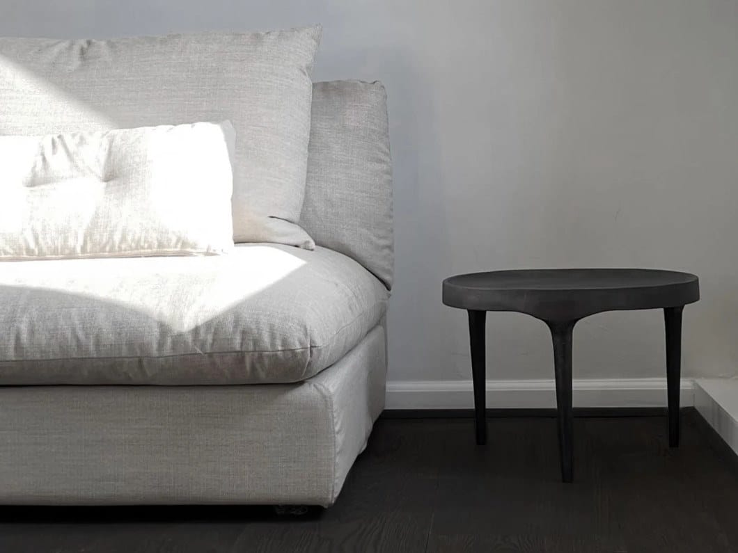 Высокий круглый чугунный журнальный столик 101 Copenhagen ARCH-00010985 - Вид №1