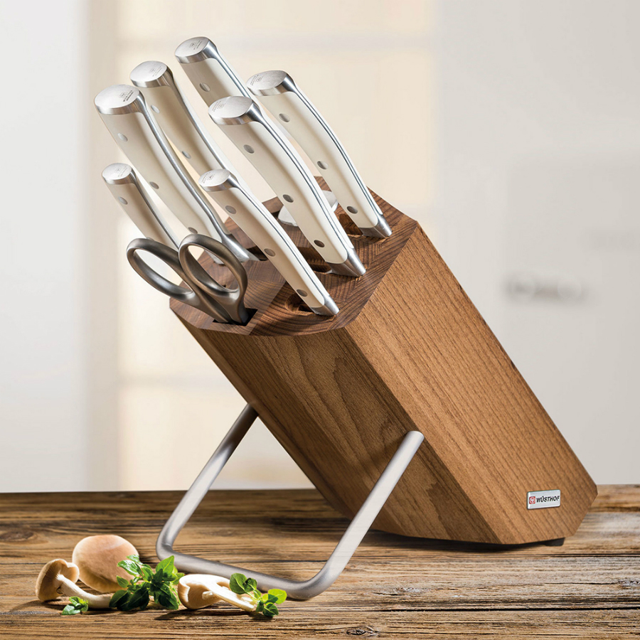 Нож кухонный японский «Шеф» Ikon Cream White с угл.=ублением на кромке, 17 см WUESTHOF W41760WUS - Вид №4