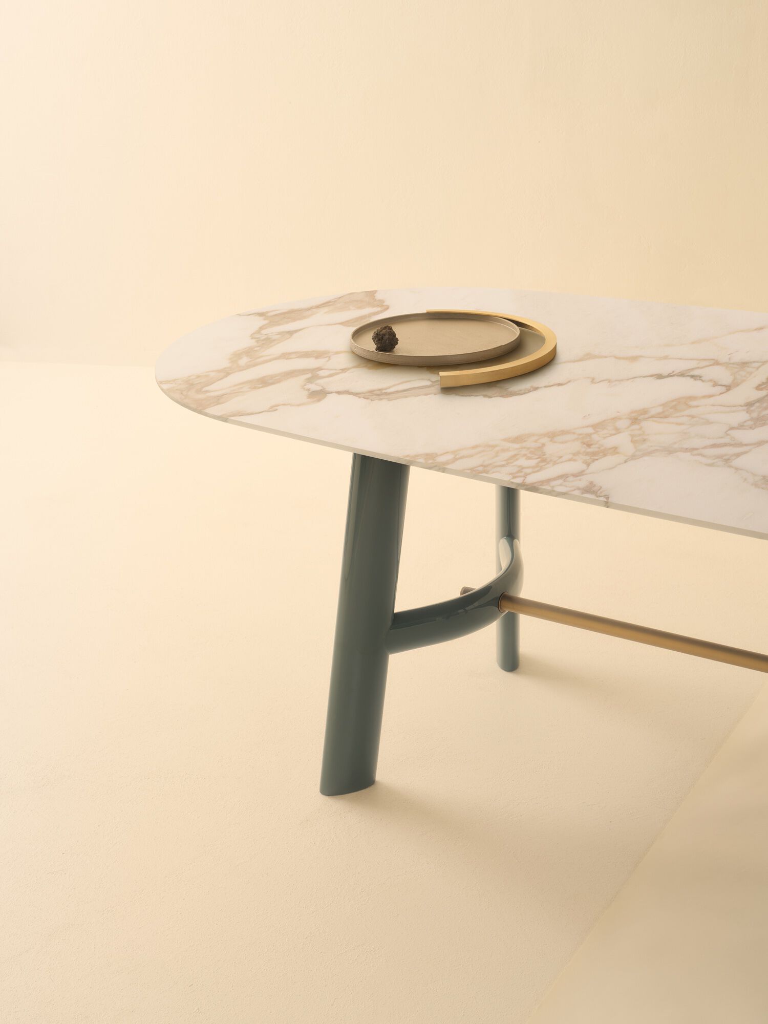 Обеденный стол с ножками мольберта Lema AUGUST ARCH-00044048 - Вид №4