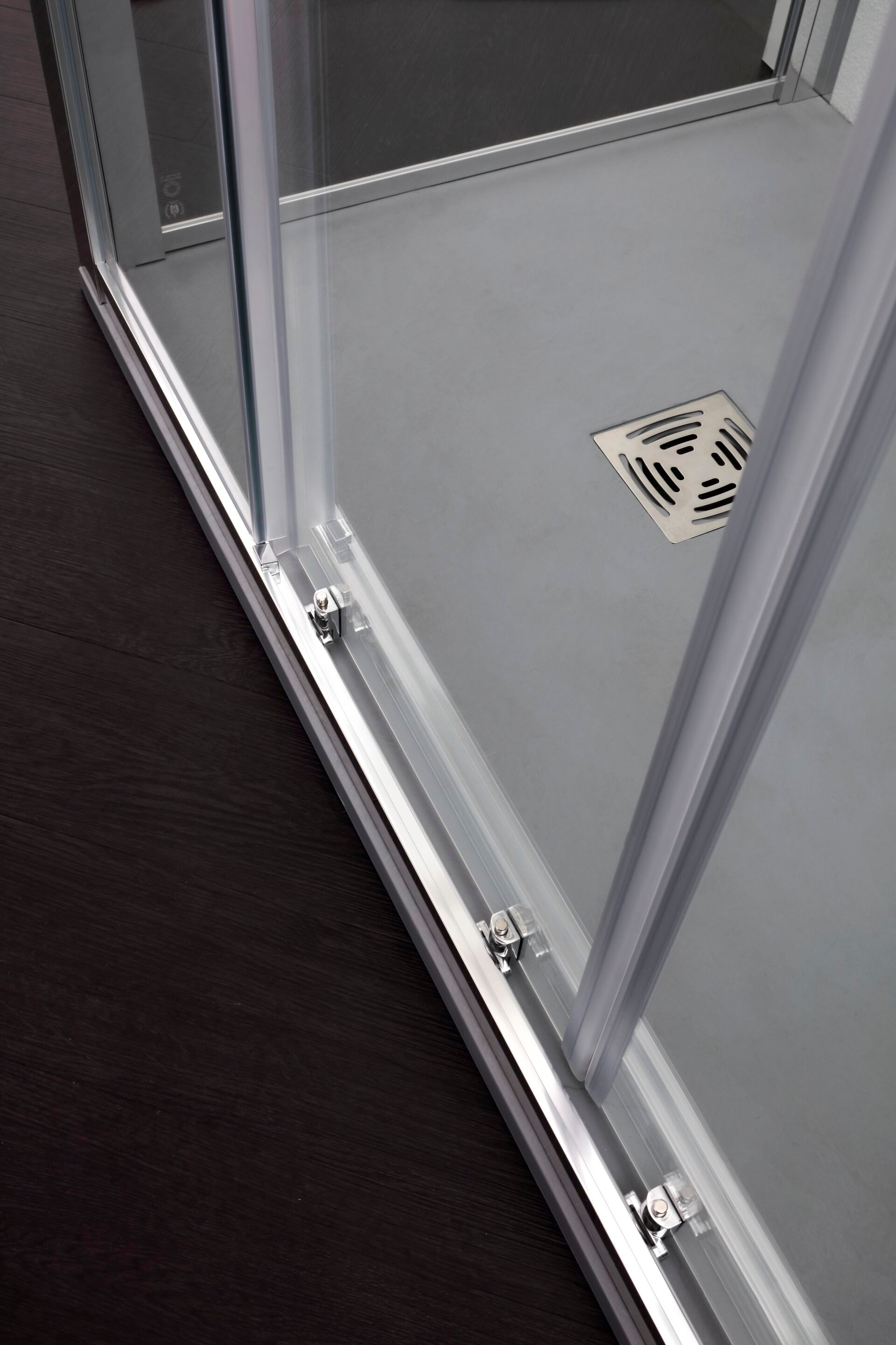 Алюминиевая и стеклянная угловая душевая кабина TAMANACO FPSC57 ARCH-00016274 - Вид №1