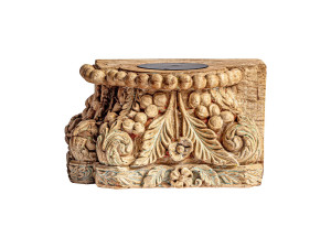 Подсвечник из тикового дерева