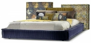 Roche Bobois Кровать с обивкой из ткани Mah jong