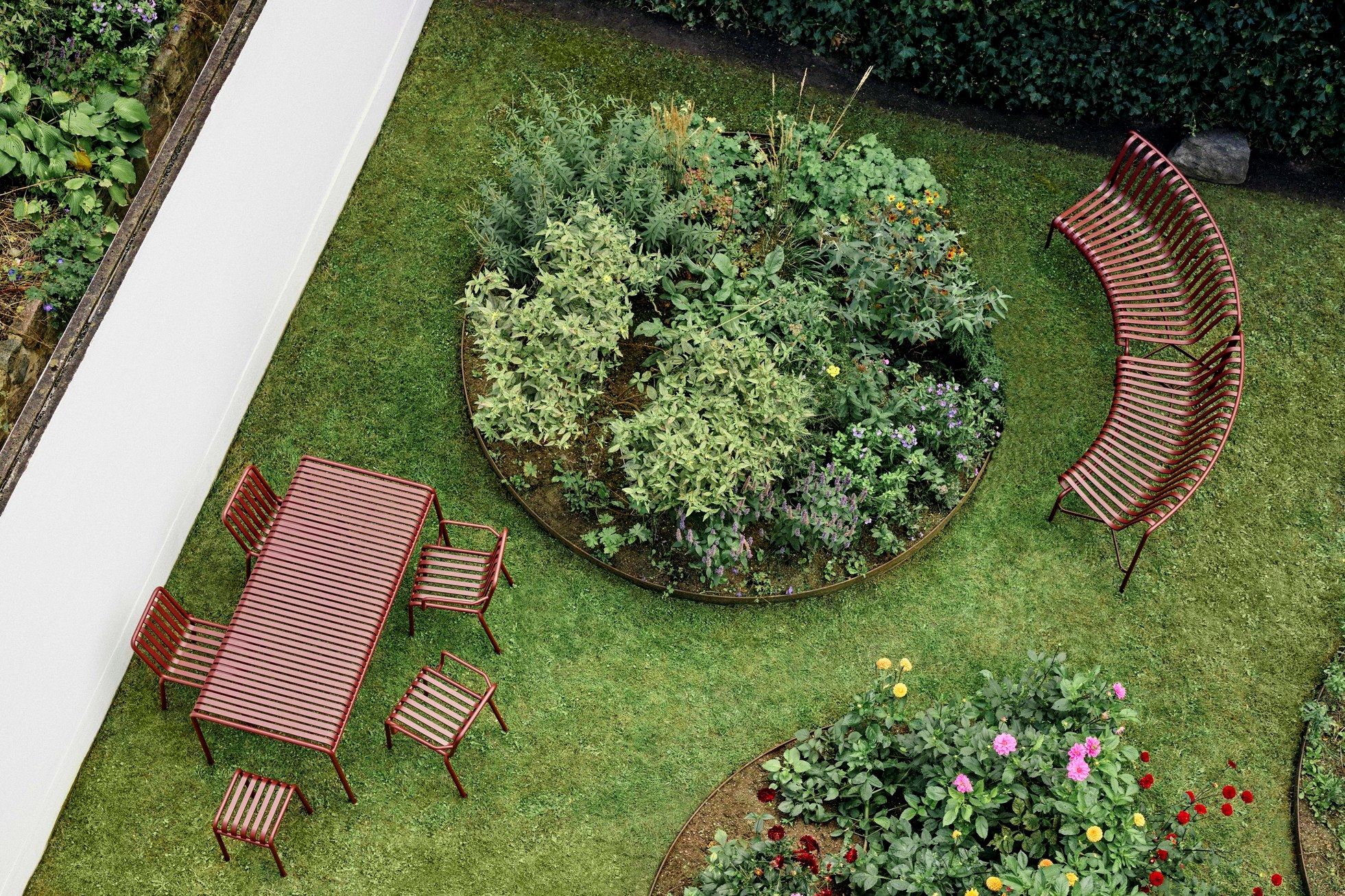 Стальная садовая скамейка с порошковым покрытием со спинкой Hay Палисад ARCH-00074175 - Вид №41