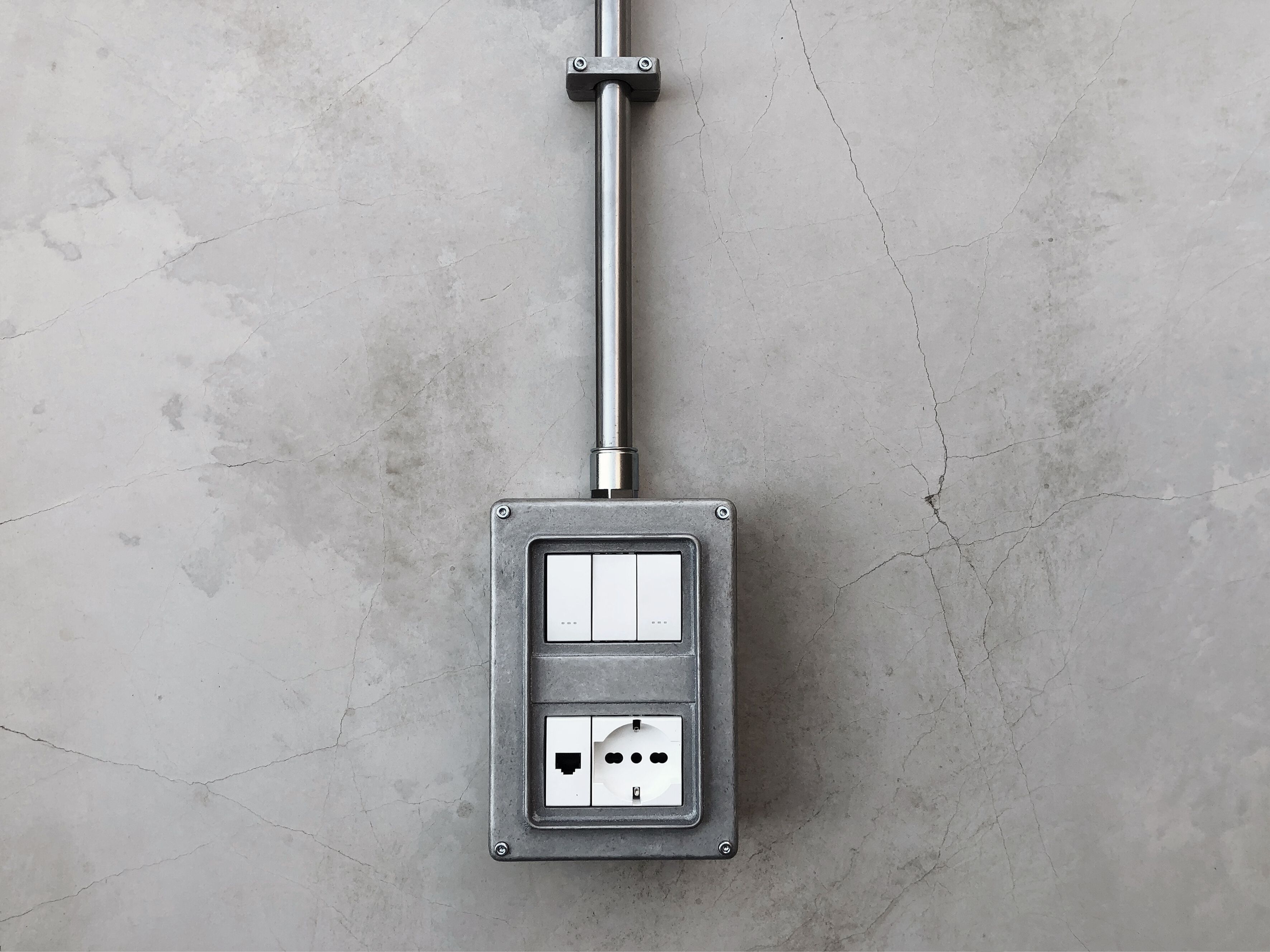 Коробка для электрической системы из натурального алюминия Genuit Silver ARCH-00114256 - Вид №11