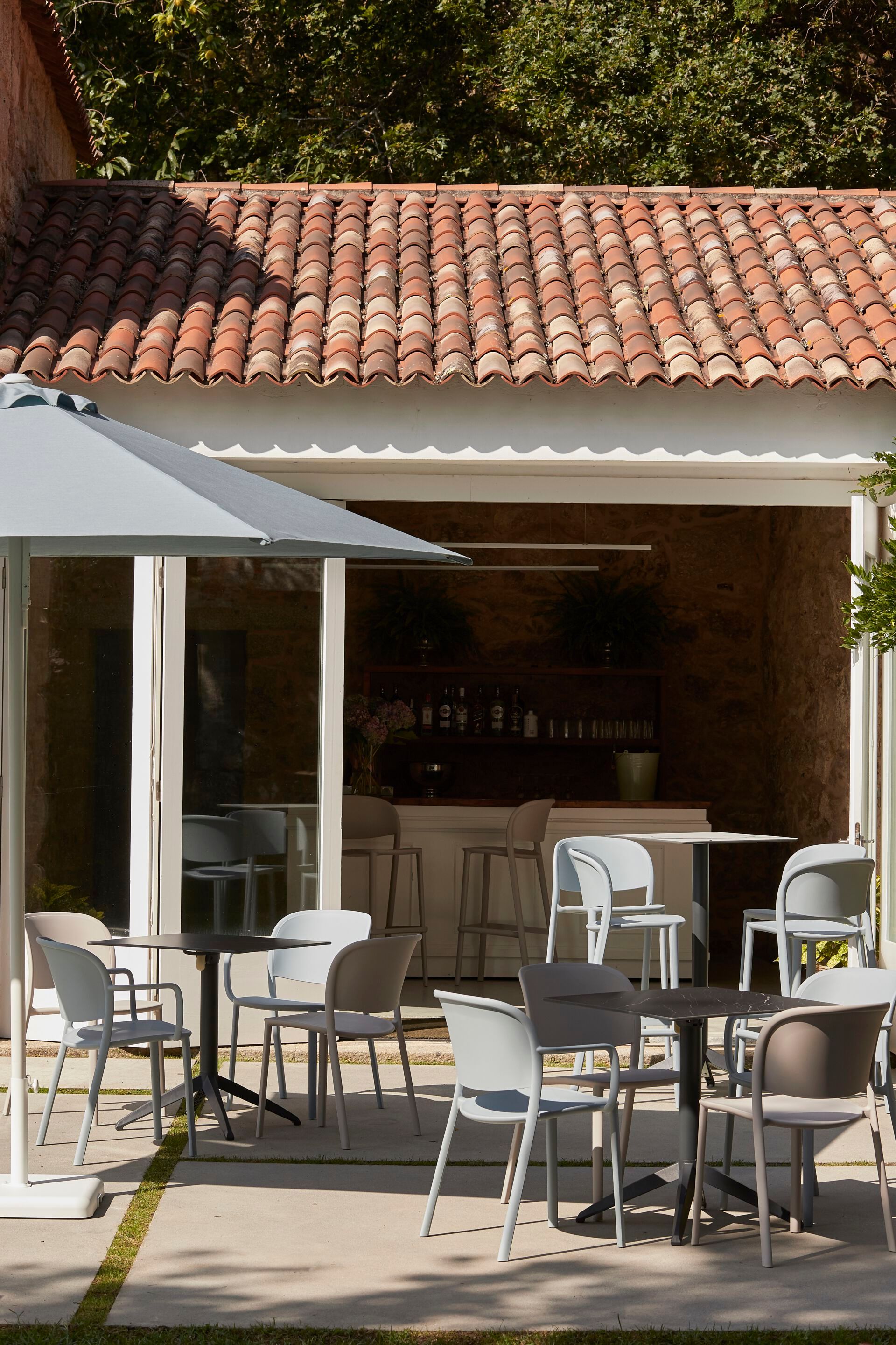 Алюминиевый и олефиновый квадратный зонтик Ezpeleta EOLO OLEFIN ARCH-00054200