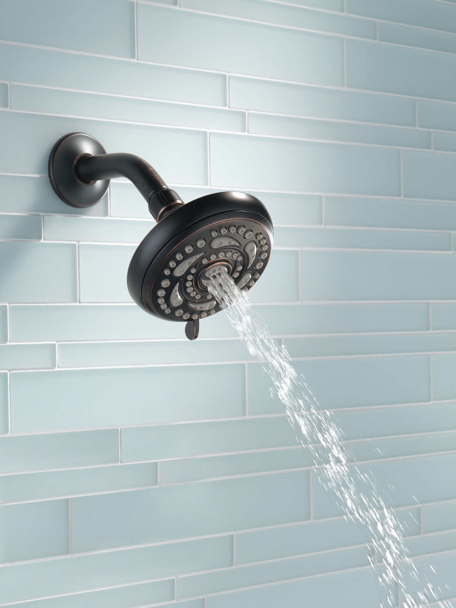 Насадка для душа с 7 настройками Delta Faucet 75784OB - Вид №3