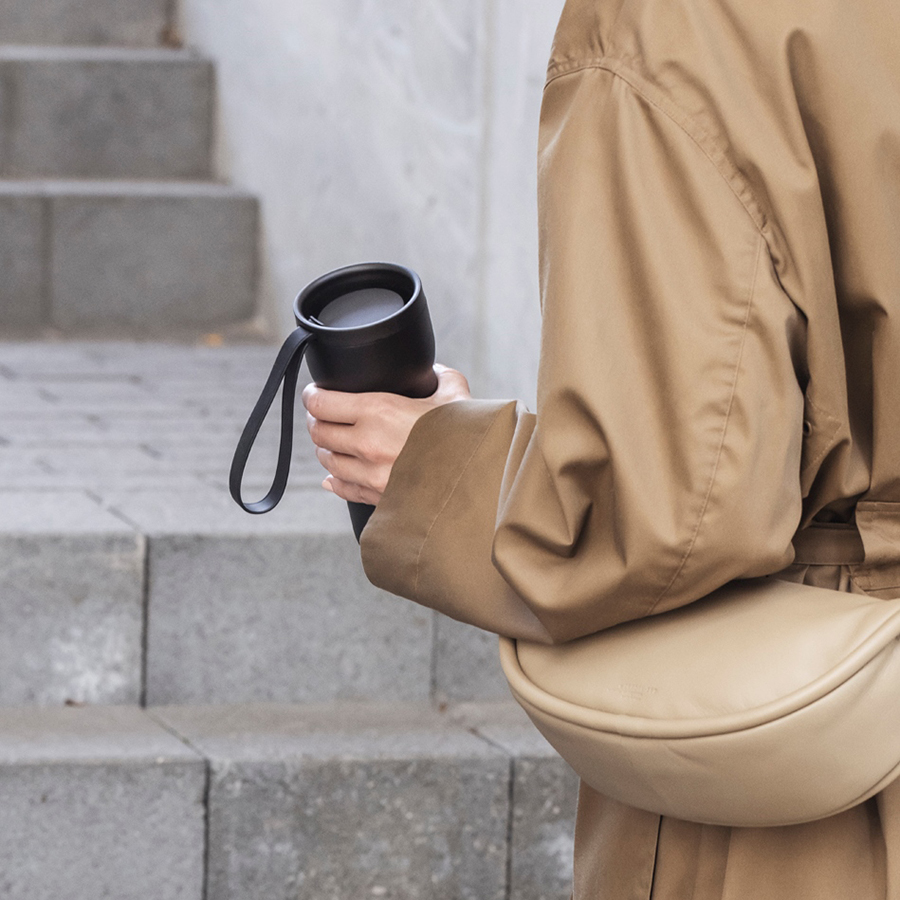 575020 Термокружка nordic kitchen, 350 мл, черная Eva Solo  - Вид №7