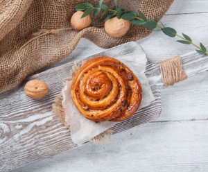 2843 Улитка с грецким орехом Вкусляндия