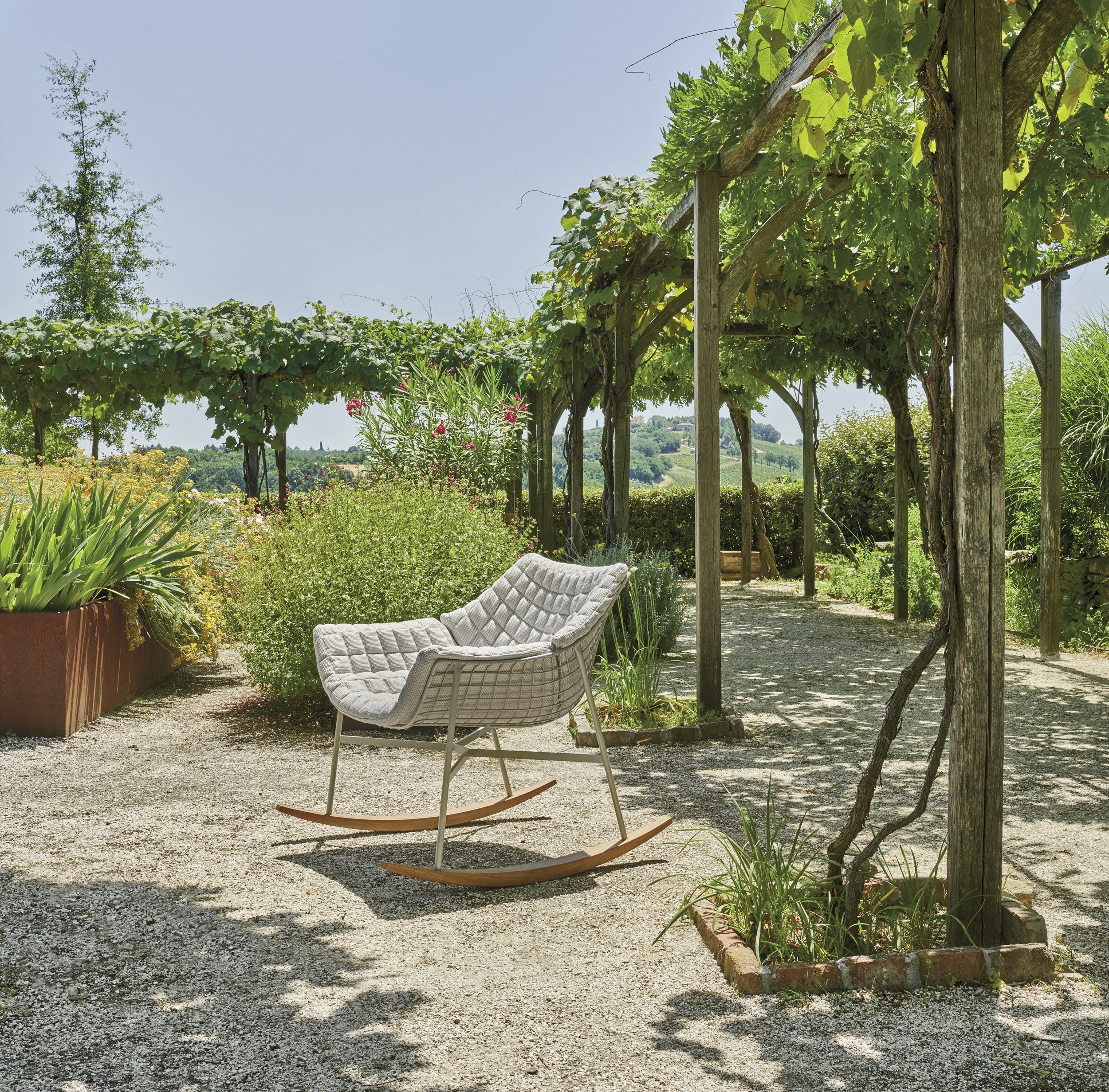 Кресло-качалка из нержавеющей стали Varaschin Summer Set ARCH-00142564 - Вид №1