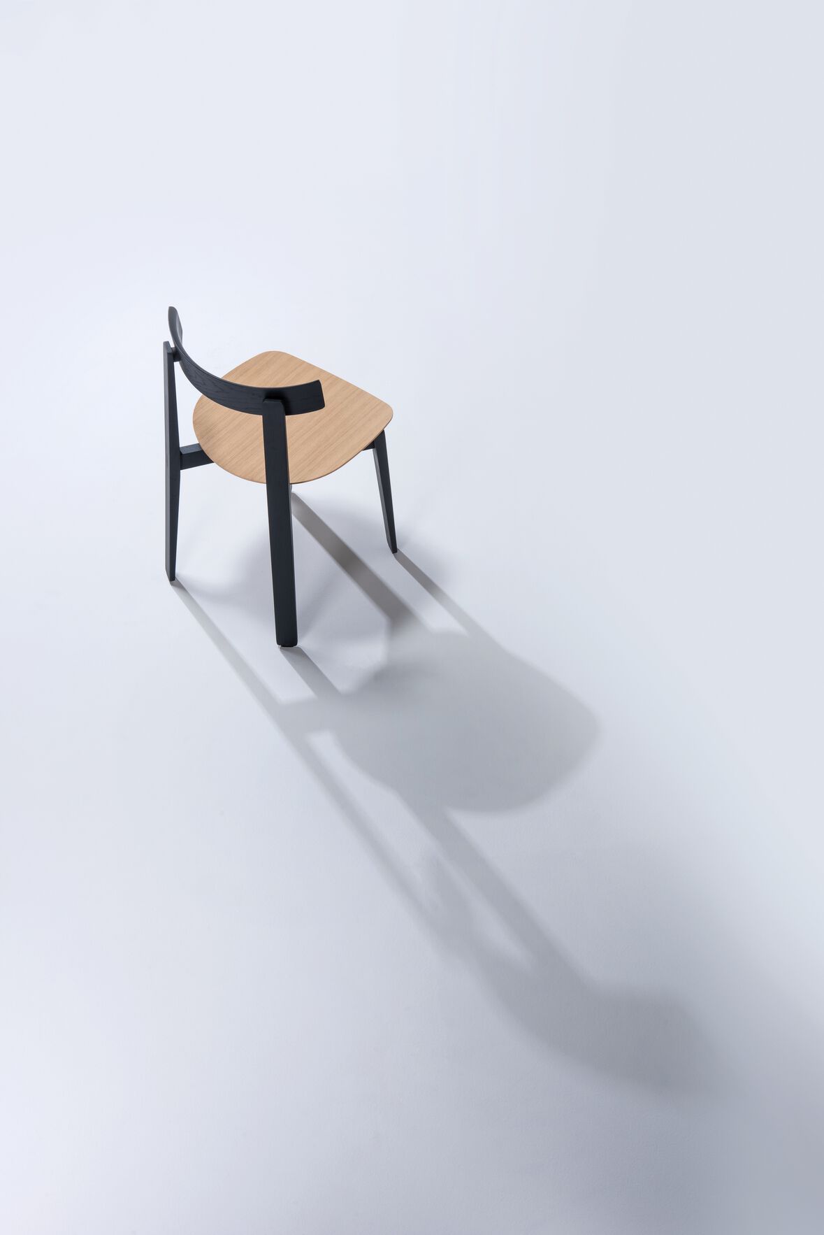 Дубовый стул с открытой спинкой Gazzda ARCH-00016779 - Вид №7