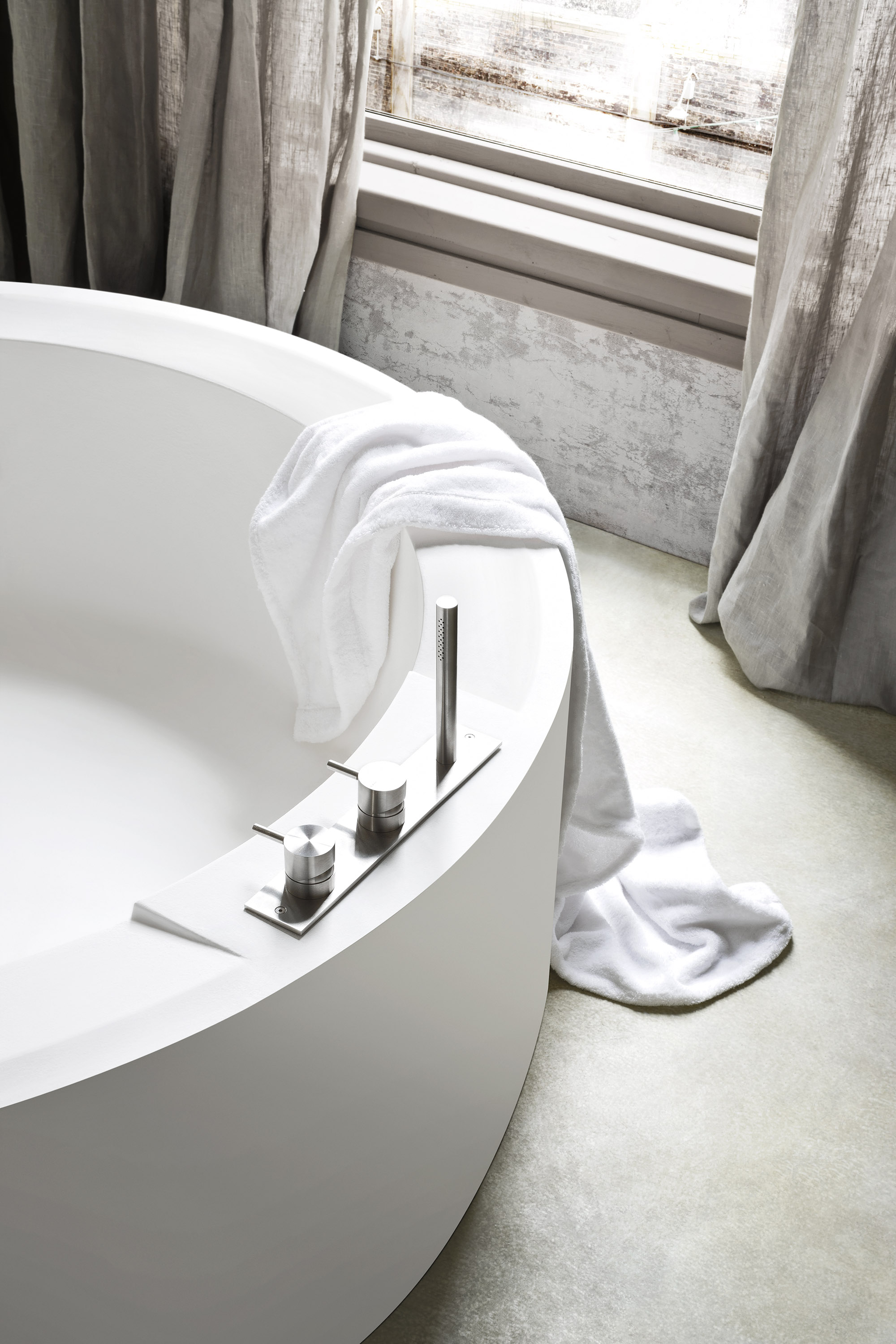 Rexa Design Макси с круглым отверстием REXA-ST47  - Вид №2