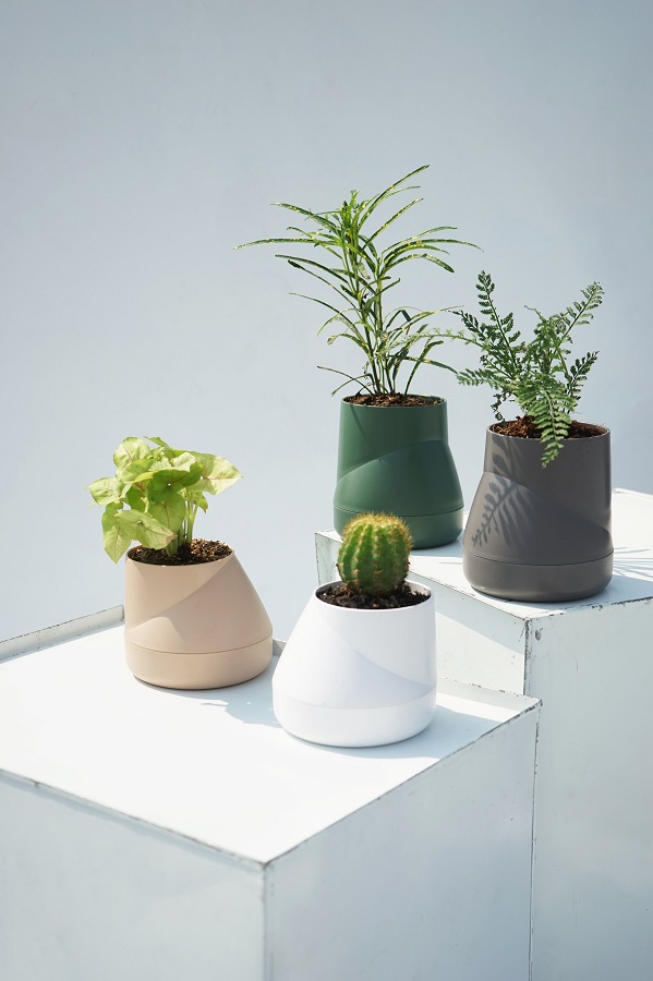 Горшок цветочный Hill Pot, маленький, белый Qualy QLX20001WH - Вид №2