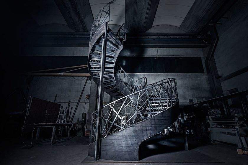 Officine Sandrini Самонесущая винтовая железная винтовая лестница sun-id-1389945 - Вид №1