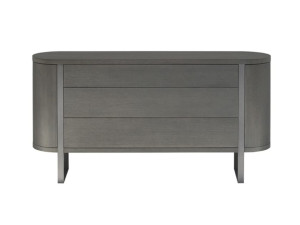 Деревянный комод