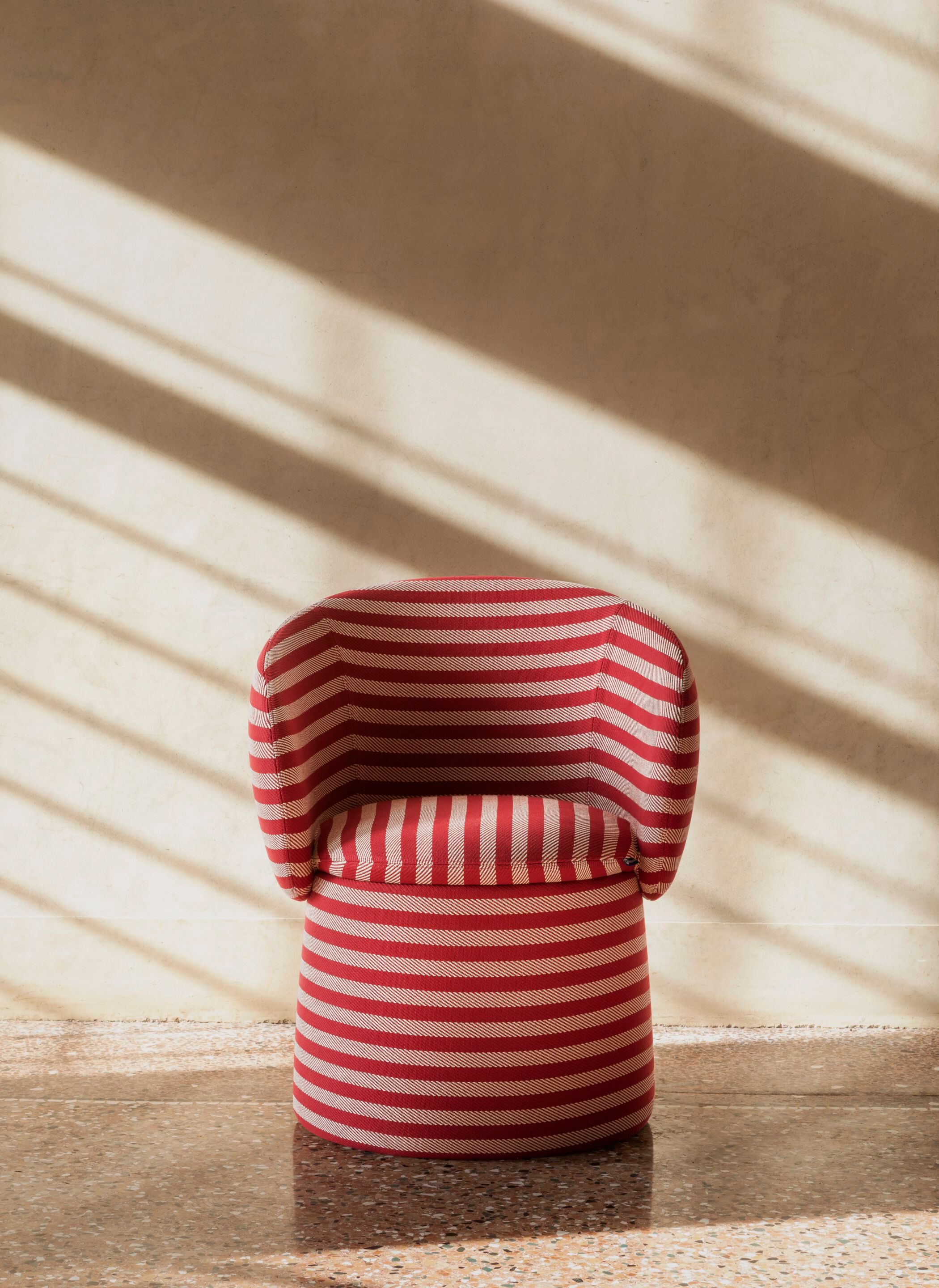 Тканевое кресло с подлокотниками Miniforms Nebula ARCH-00113514 - Вид №3