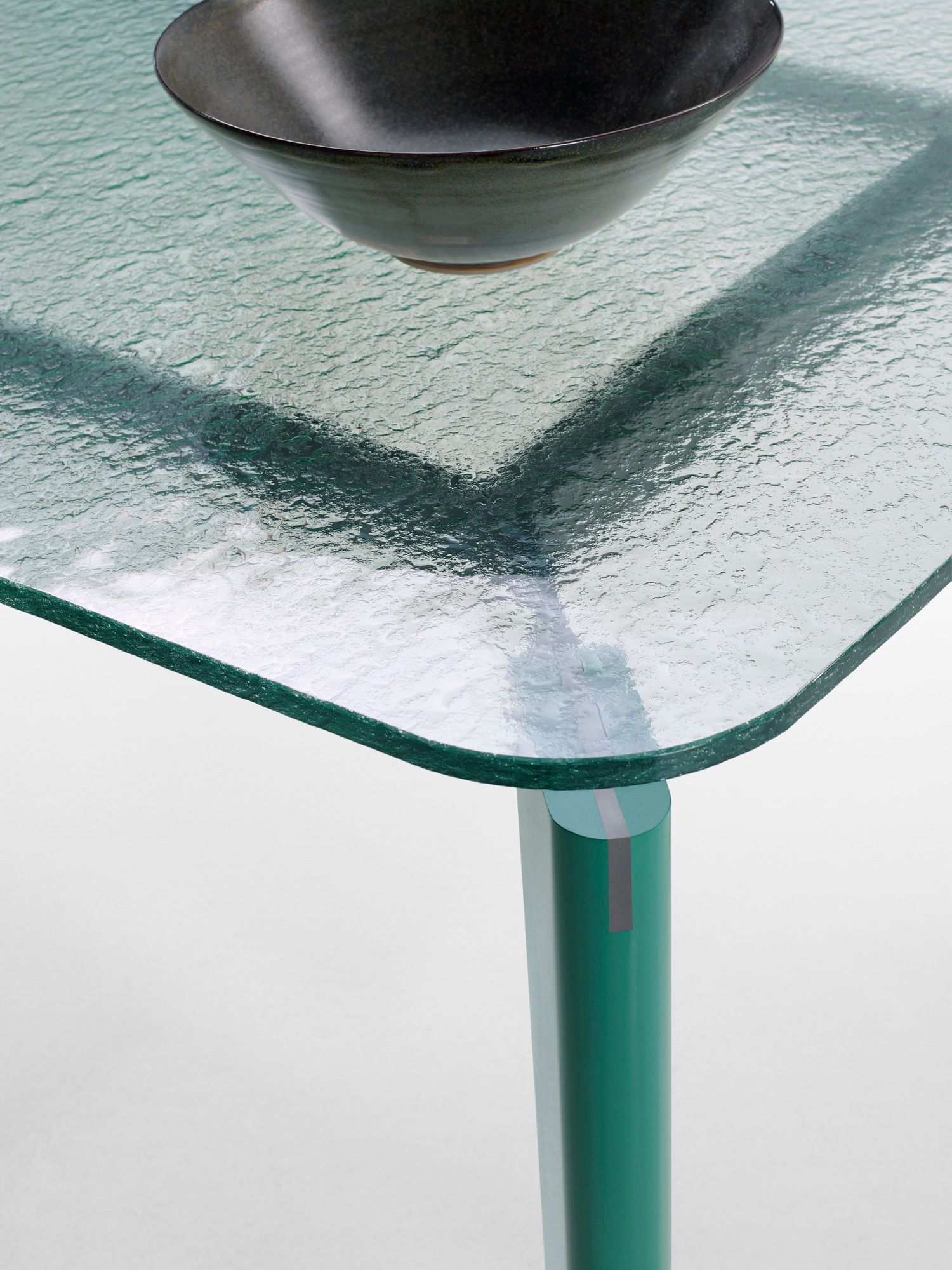 Прямоугольный стеклянный стол B&B Italia OSKAR ARCH-00016913 - Вид №1